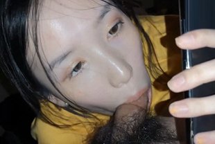 高顏值清純美女與大學男友性愛生活自拍流出！